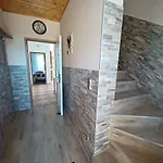 Hajnalka Vendeghaz Apartment Balatonoszod