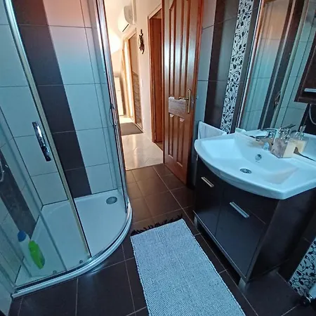 Apartament Hajnalka Vendeghaz Balatonoszod